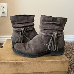 Born boots